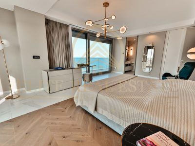 8f36c456-3441-4f9d-9380-a7651b6a2940